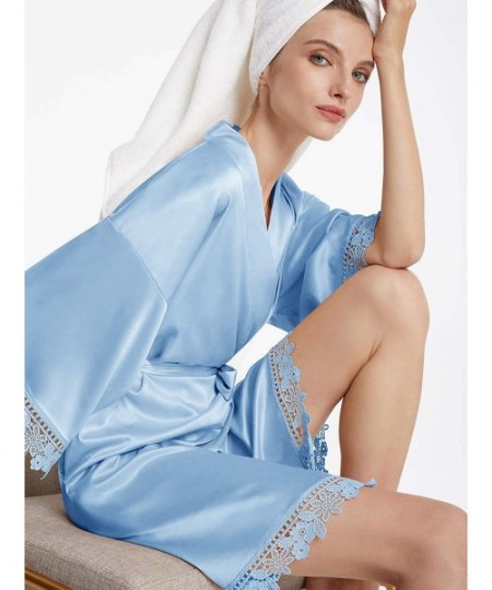 Robes Silky Brides Bridesmaids Robes Lightweight Kimono Sleepwear Bathrobes for Wedding Party Light Sky Blue Bridesmaid - CM1...