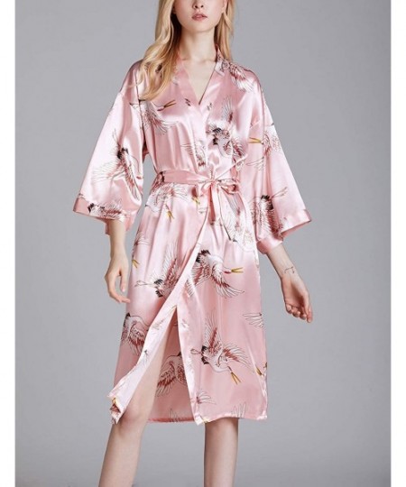 Robes Womens Short Robes Bridesmaid Bride Satin Silk Kimono for Wedding Party Robe Half Sleeve Robes with Sashes Pink - CZ194...